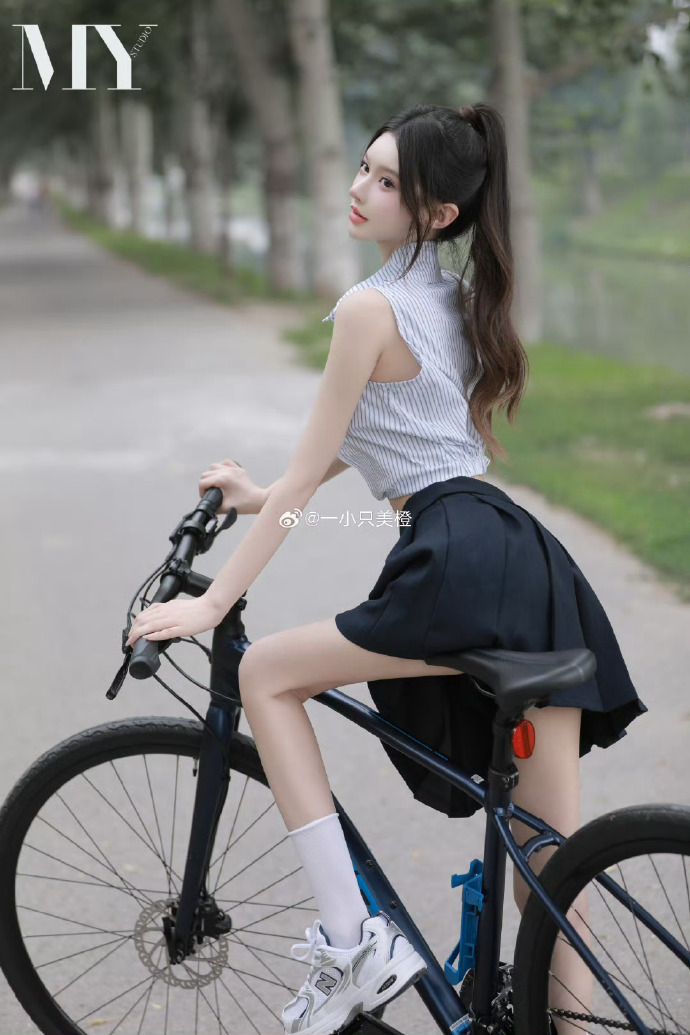 我的天才女友